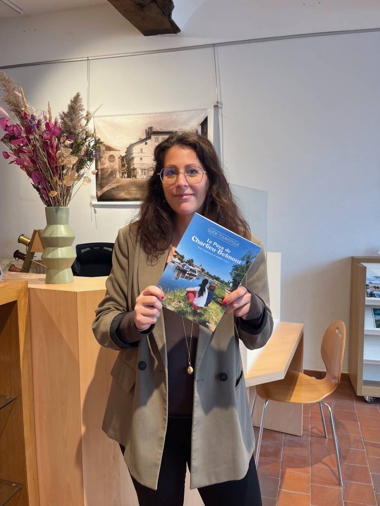 2 2 - Charlieu Belmont Tourisme